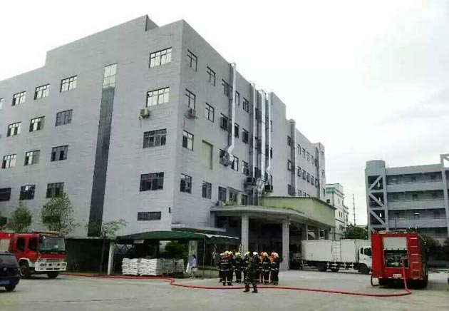 演習在有條不紊的進行